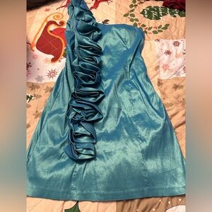 Daisy One-Shoulder Aqua Blue Mini Dress. Size Large.